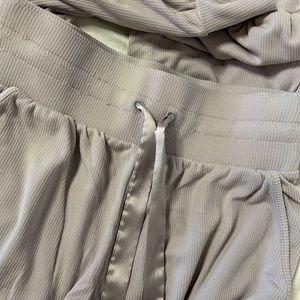 victoria’s secret: lavender ribbon drawstring ribbed lounge/pajama pants